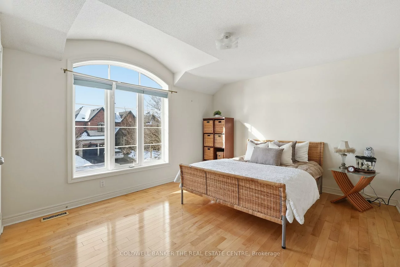 19, Deerhorn, Aurora Highlands, Aurora