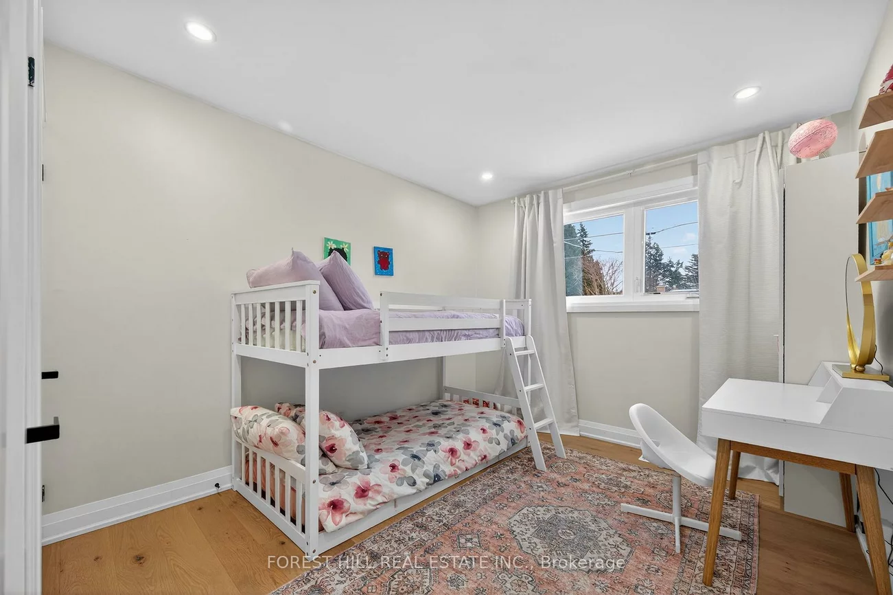 4, Holman, Aurora Highlands, Aurora