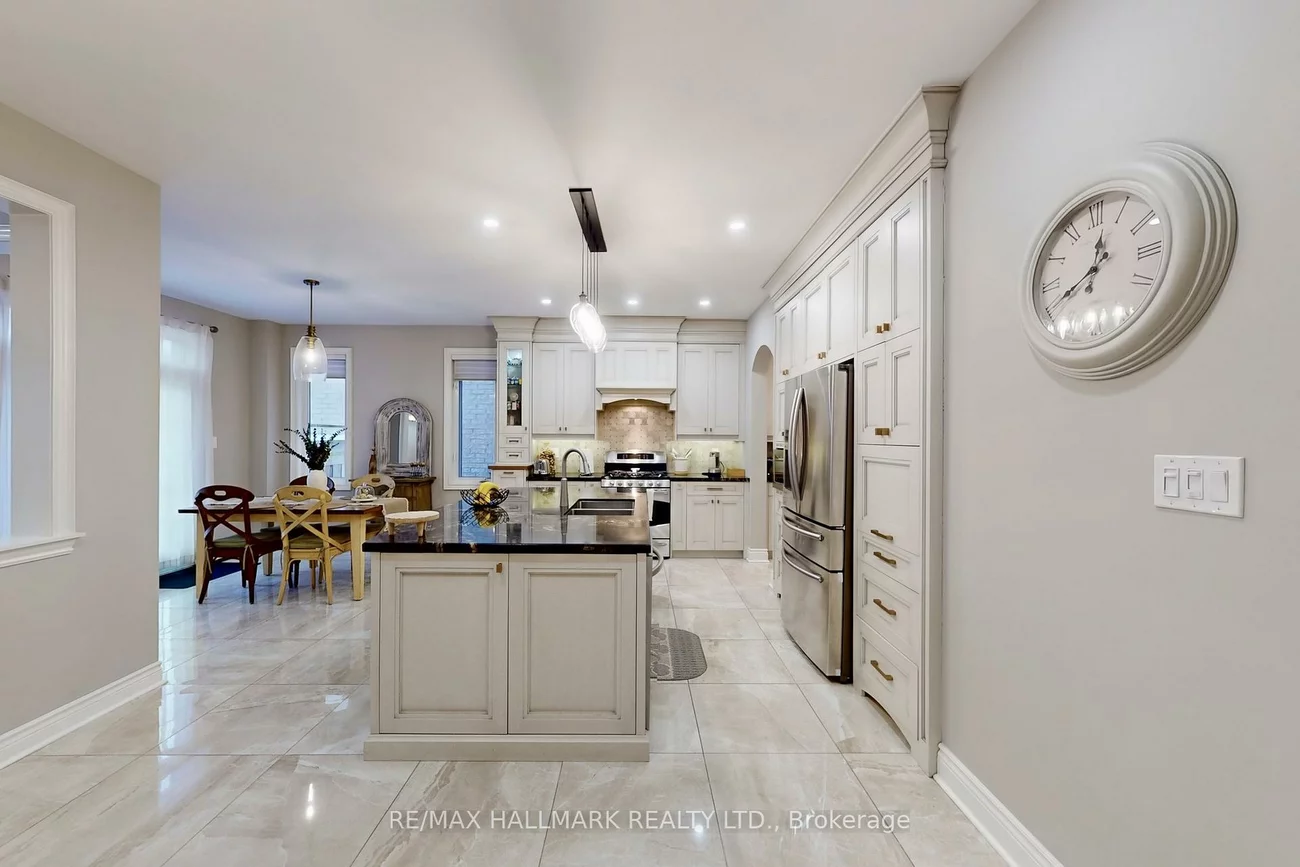 192, Tonner, Bayview Northeast, Aurora