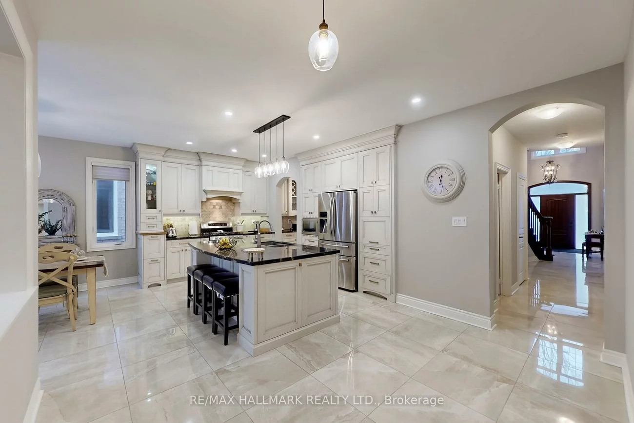 192, Tonner, Bayview Northeast, Aurora