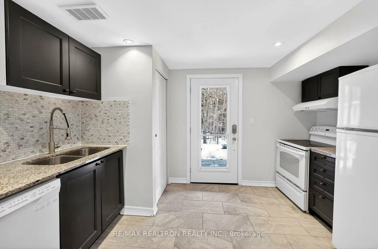 10, Mcclenny, Aurora Highlands, Aurora