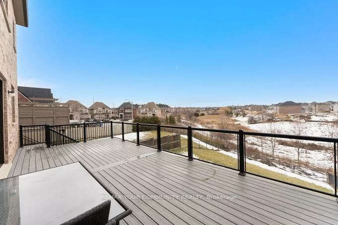 95, Strawbridge Farm, Aurora Grove, Aurora