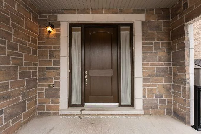 95, Strawbridge Farm, Aurora Grove, Aurora