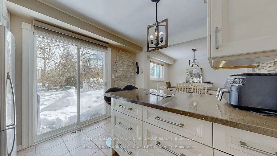 25, Sandusky, Aurora Highlands, Aurora