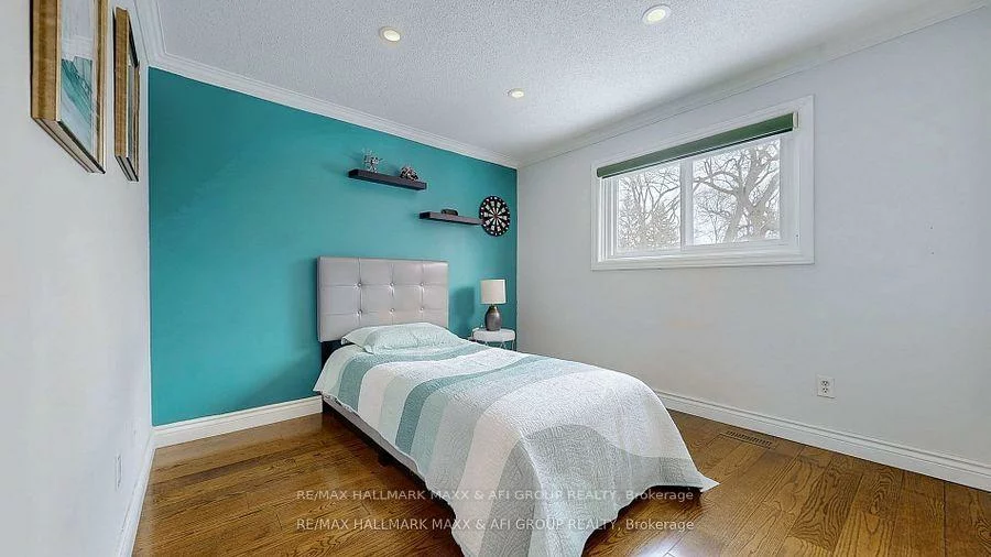 25, Sandusky, Aurora Highlands, Aurora