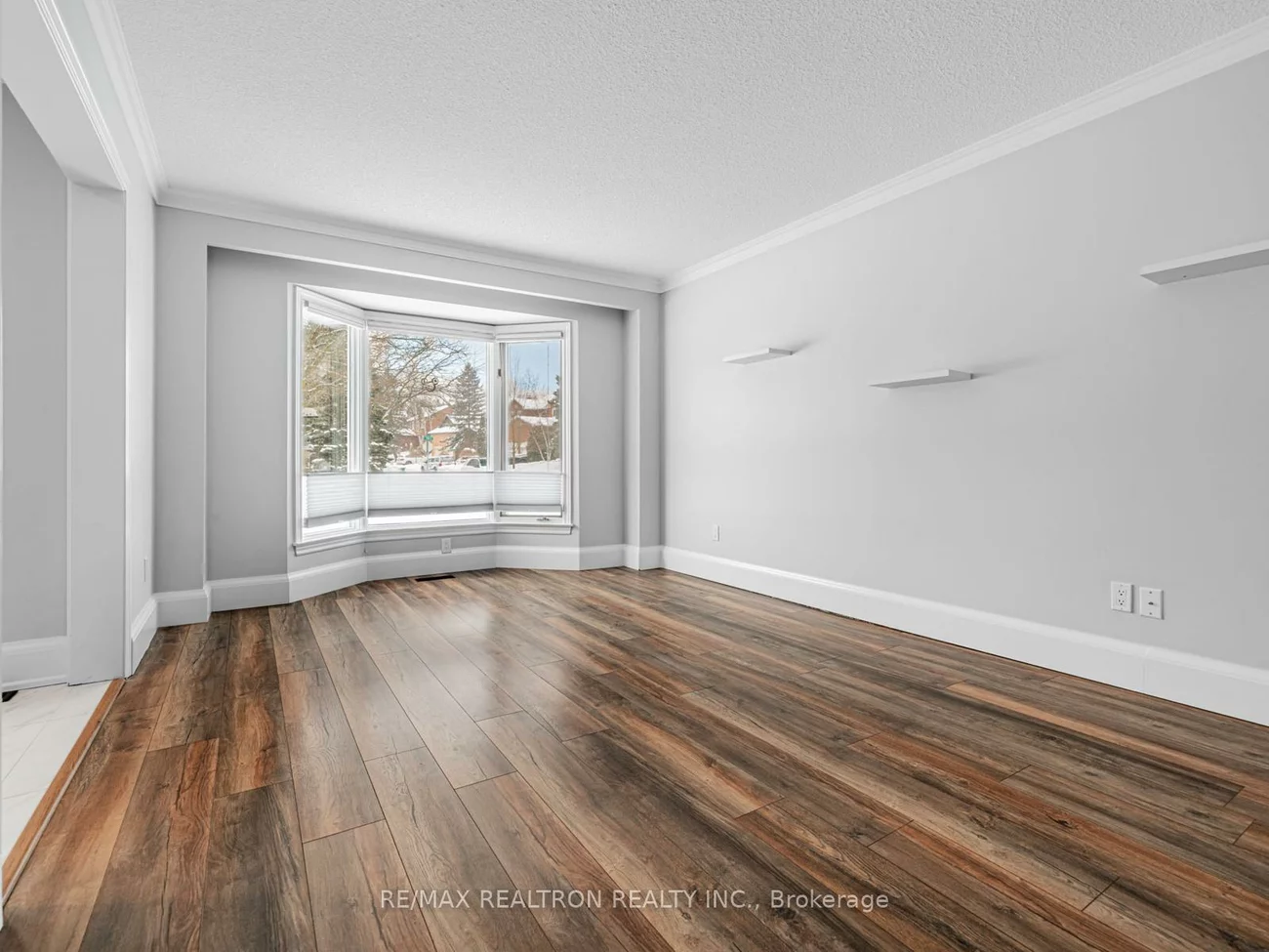 22, Willis, Aurora Highlands, Aurora