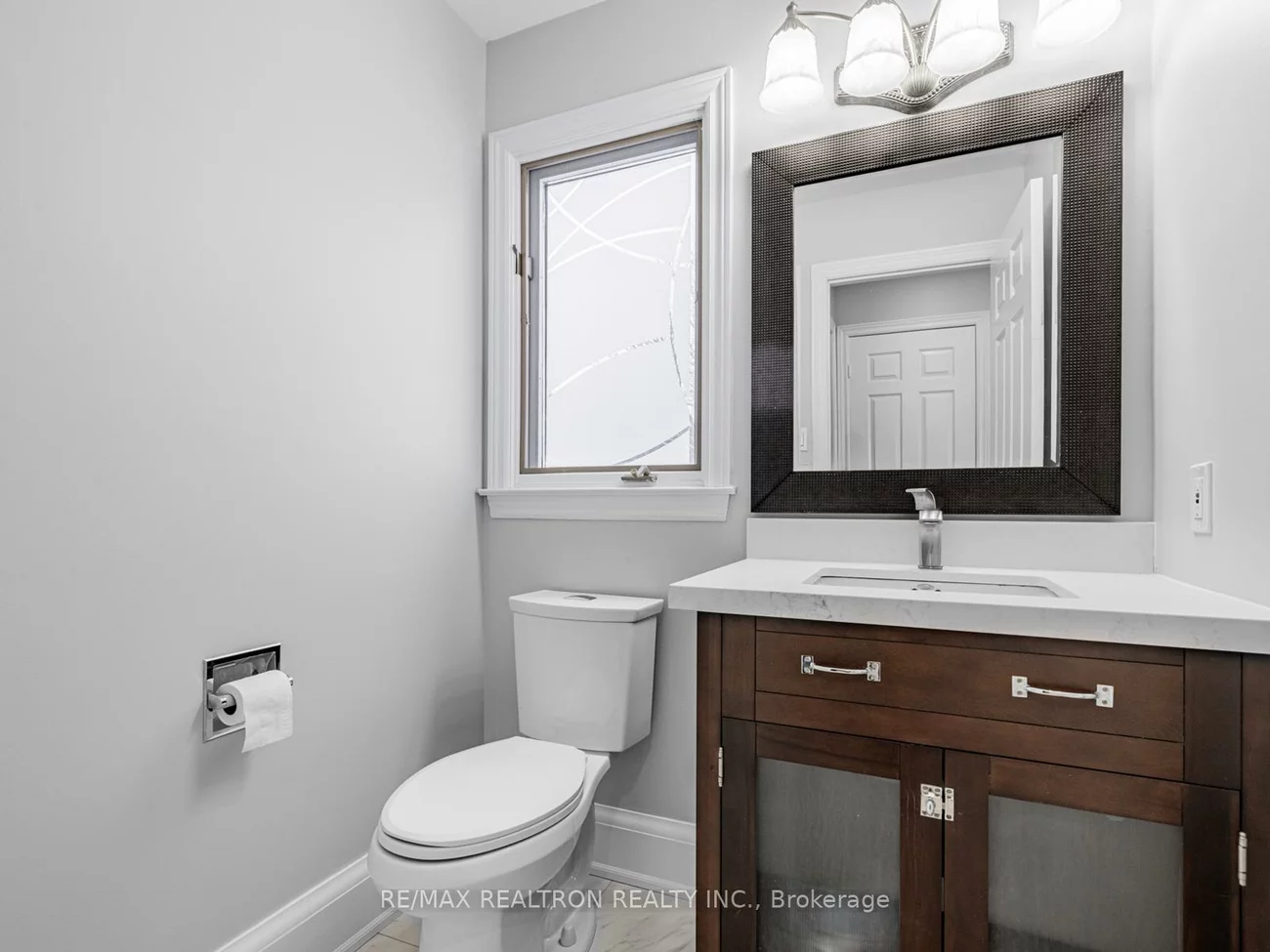 22, Willis, Aurora Highlands, Aurora