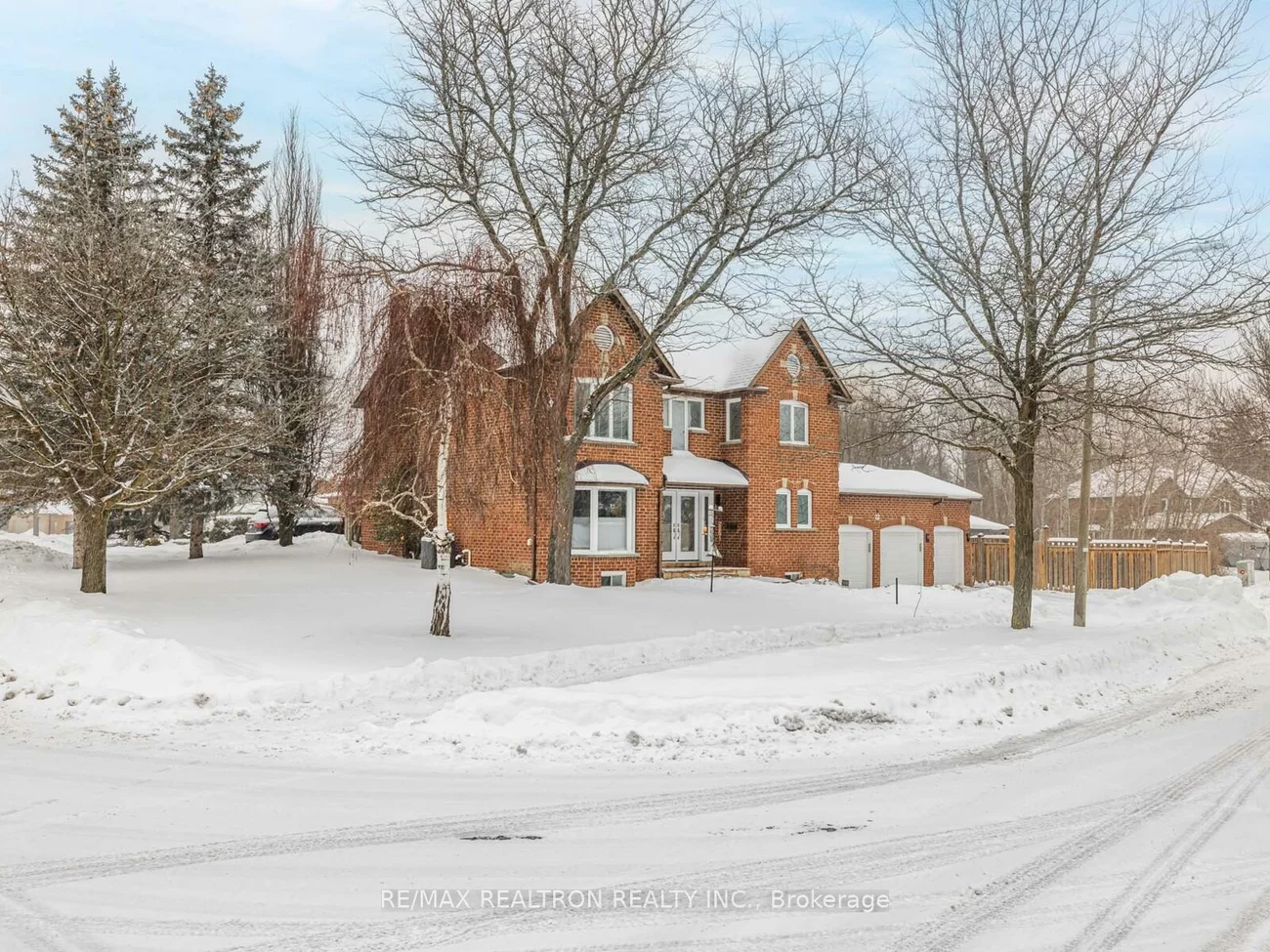 22, Willis, Aurora Highlands, Aurora