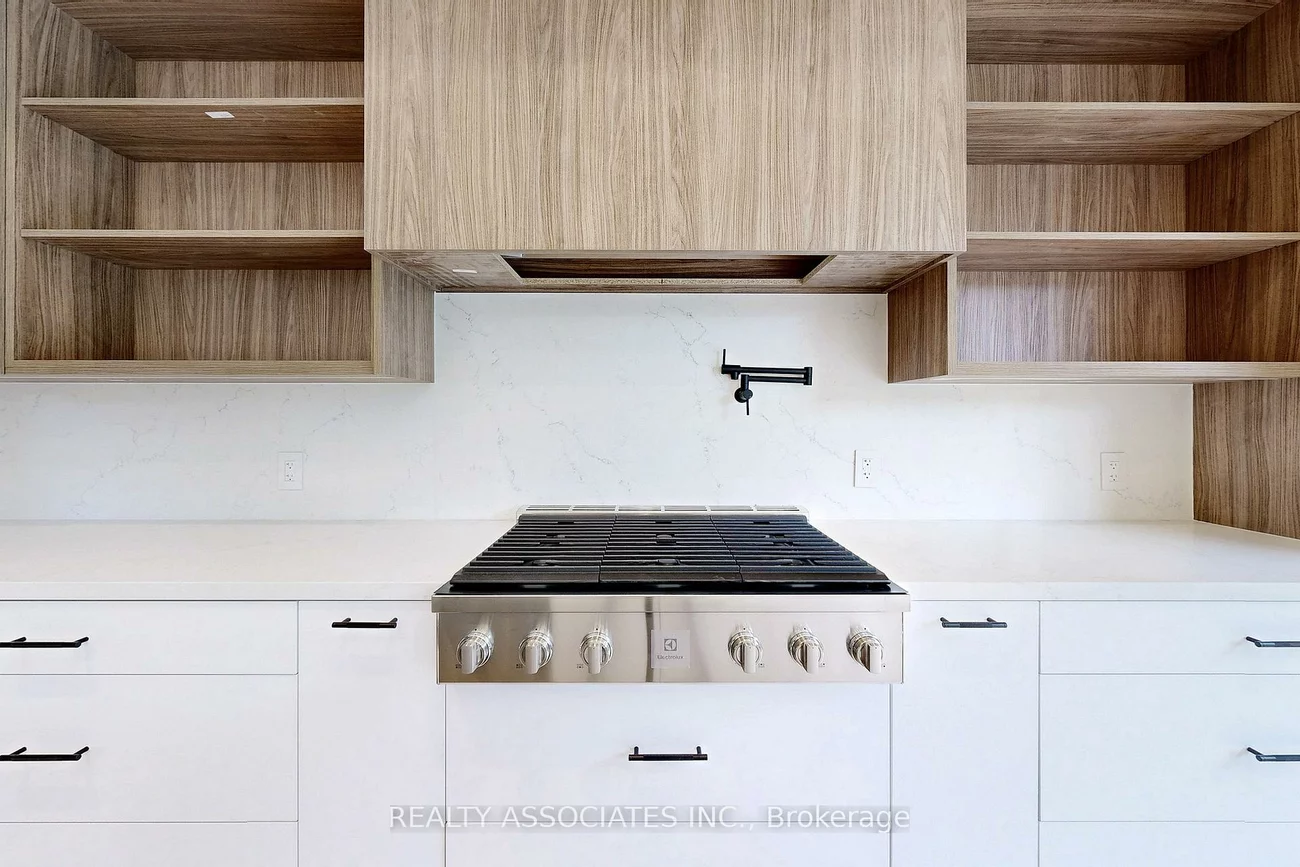 32, Cossar, Aurora Highlands, Aurora