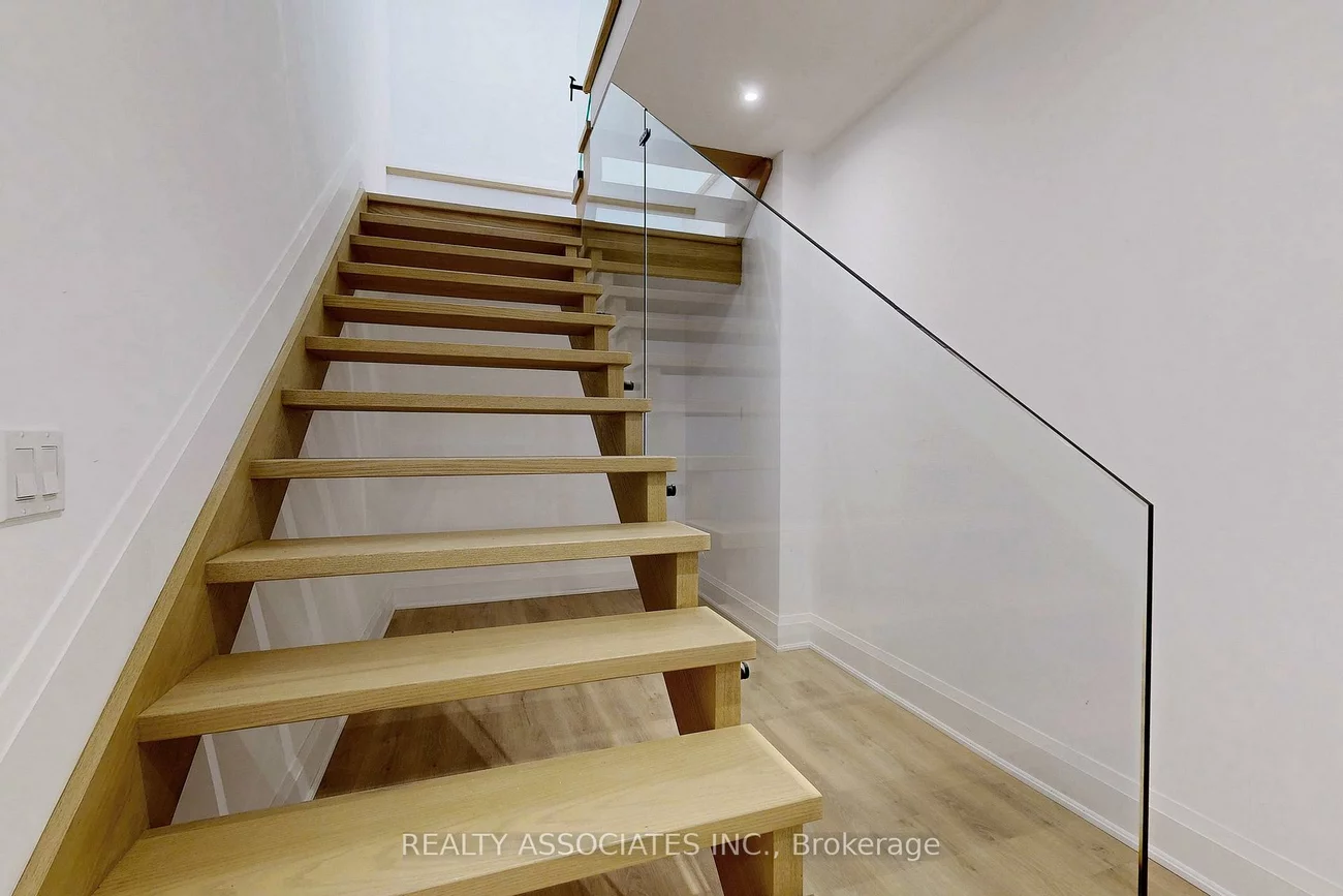 32, Cossar, Aurora Highlands, Aurora