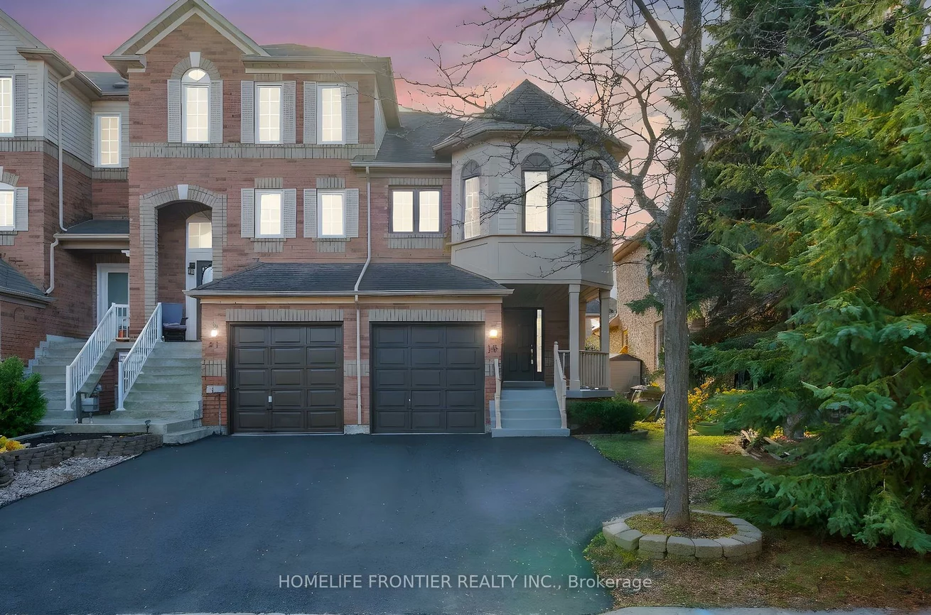 19, Bowler, Bayview Wellington, Aurora