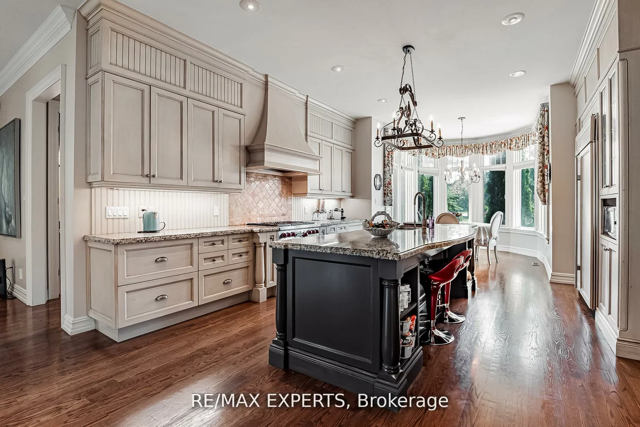 8, Alm, Aurora Estates, Aurora