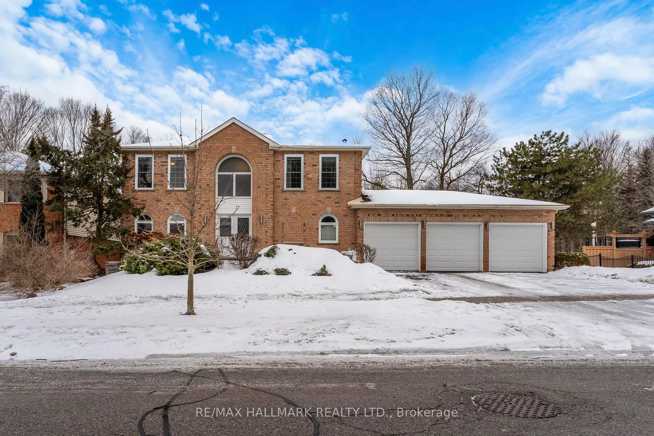 235, Kemano, Aurora Heights, Aurora