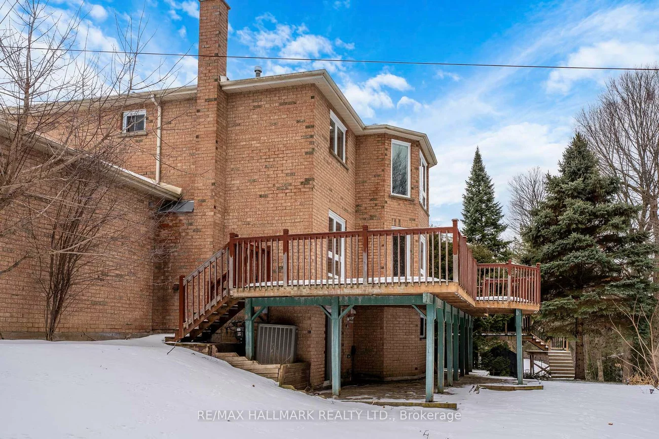 235, Kemano, Aurora Heights, Aurora