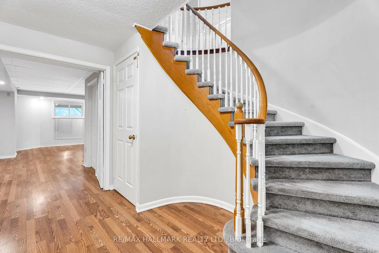 235, Kemano, Aurora Heights, Aurora