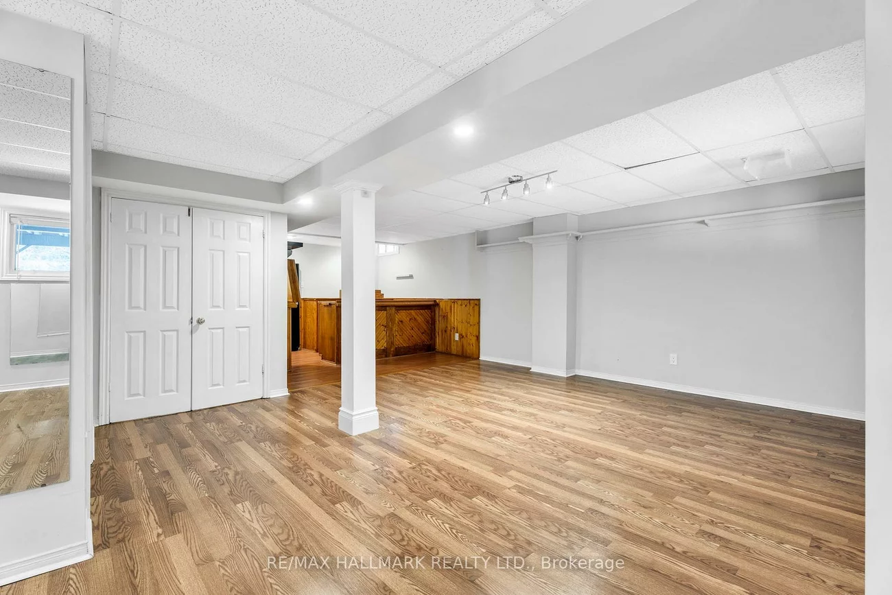 235, Kemano, Aurora Heights, Aurora