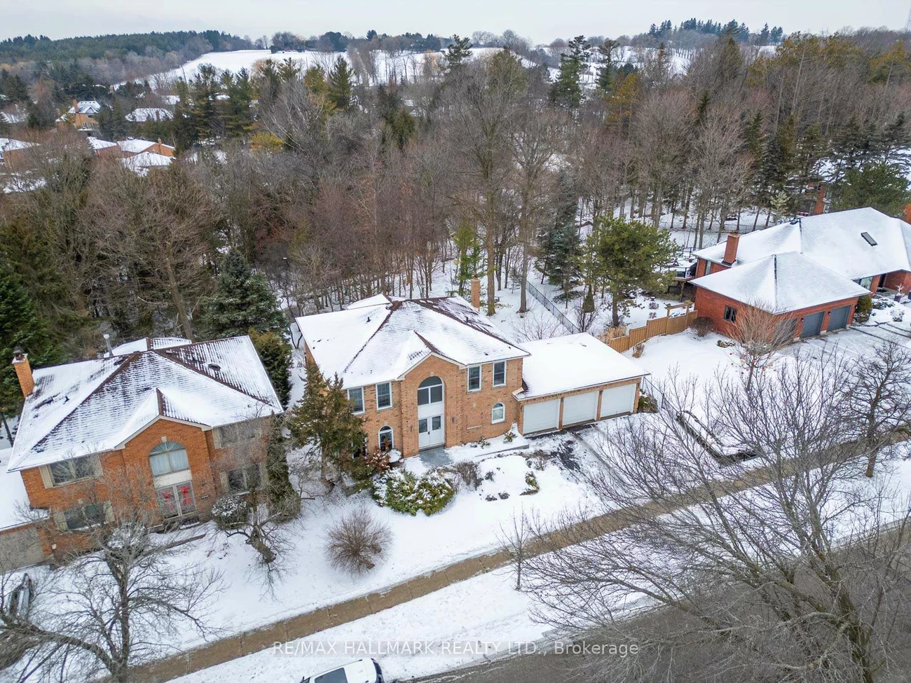 235, Kemano, Aurora Heights, Aurora