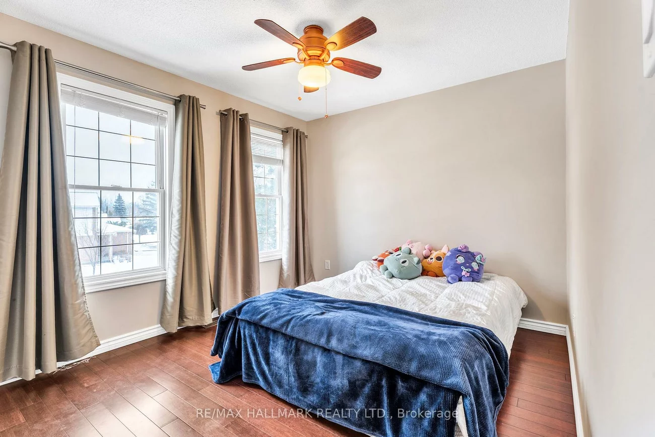 235, Kemano, Aurora Heights, Aurora