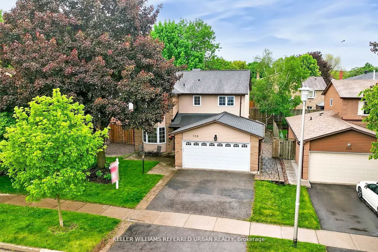 158, Walton, Aurora Village, Aurora