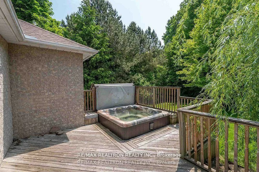 15, Treegrove, Hills of St Andrew, Aurora