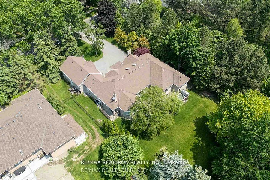 15, Treegrove, Hills of St Andrew, Aurora