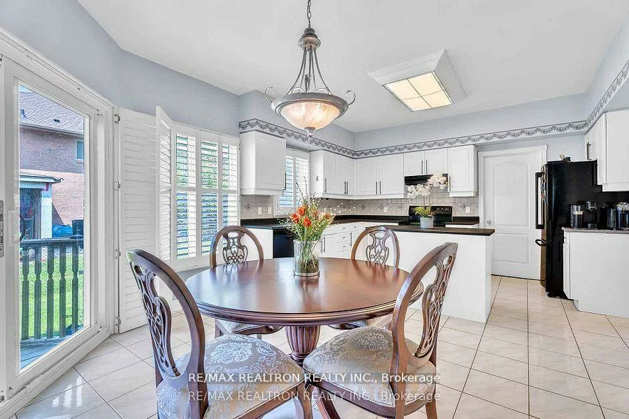 15, Treegrove, Hills of St Andrew, Aurora