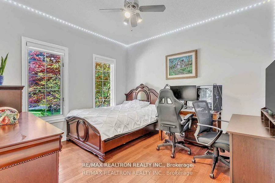 15, Treegrove, Hills of St Andrew, Aurora