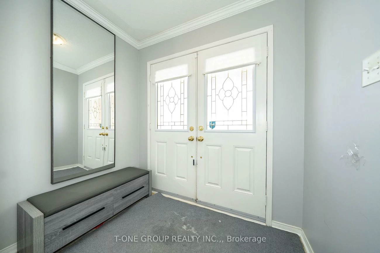 156, Mavrinac, Bayview Northeast, Aurora