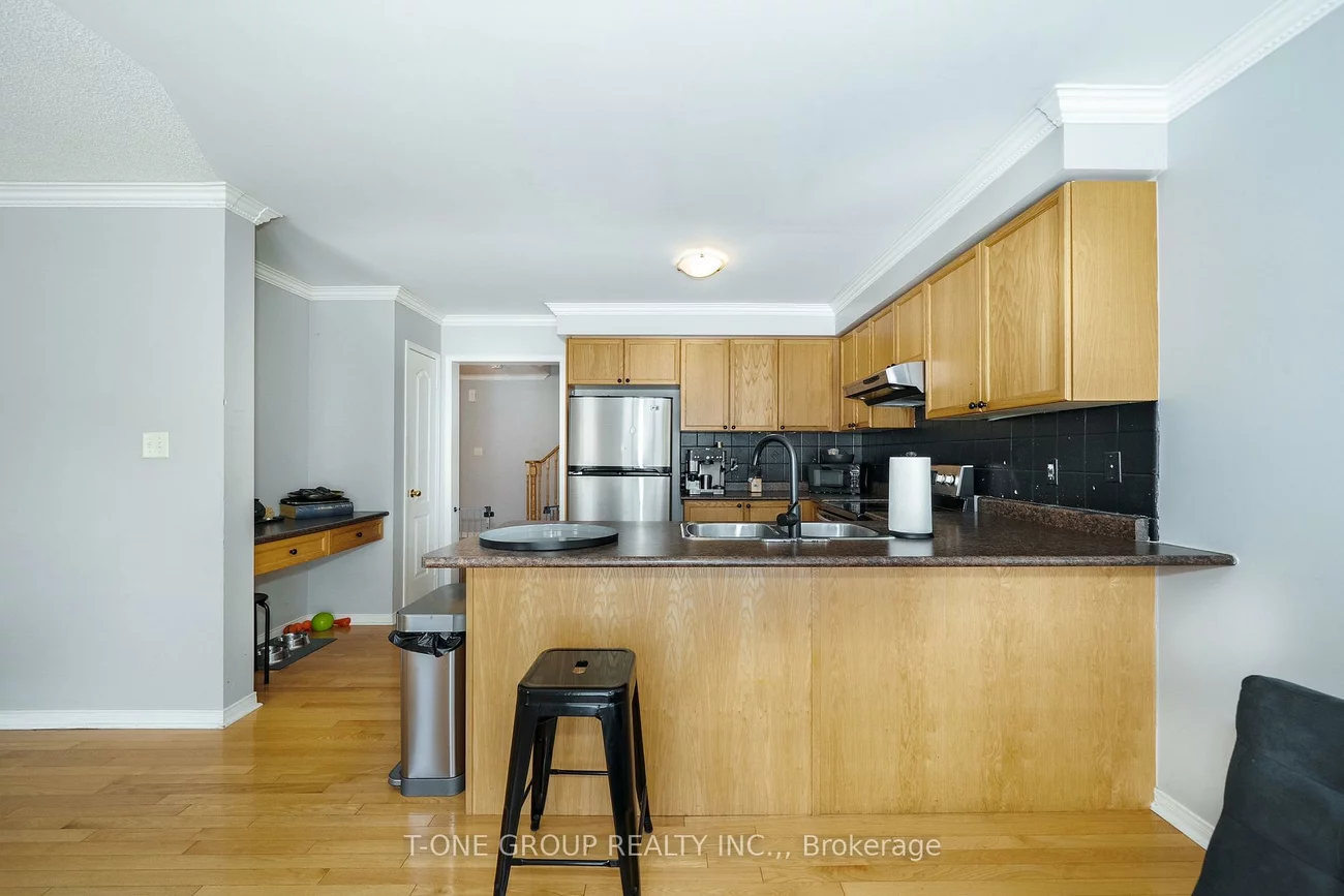 156, Mavrinac, Bayview Northeast, Aurora