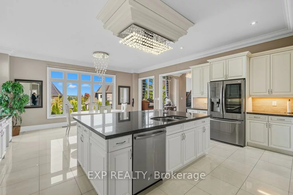 22, Longthorpe, Bayview Southeast, Aurora