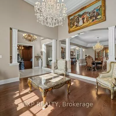 22, Longthorpe, Bayview Southeast, Aurora