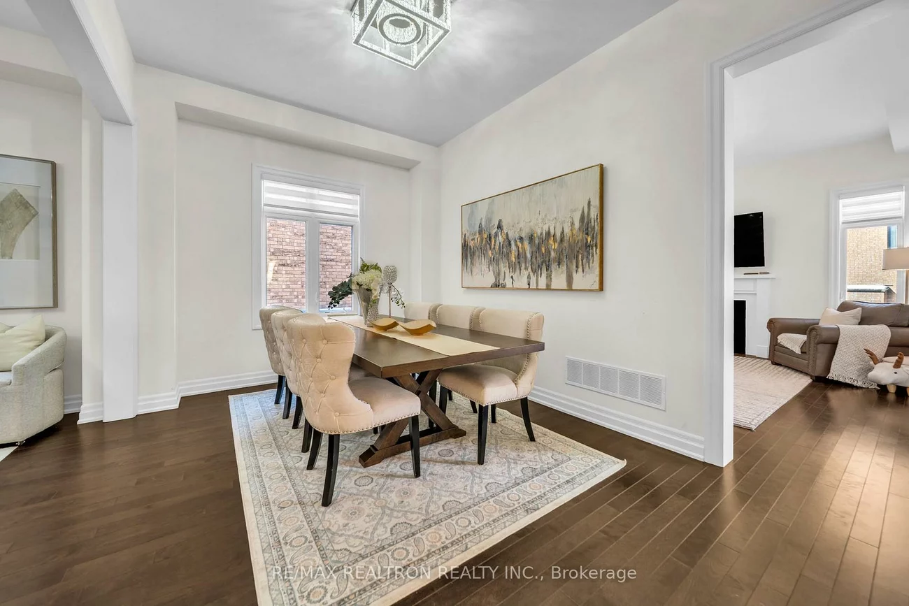 11, Botelho, Bayview Southeast, Aurora