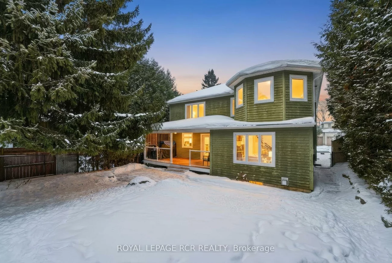 117, Tyler, Aurora Village, Aurora