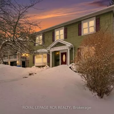 117, Tyler, Aurora Village, Aurora