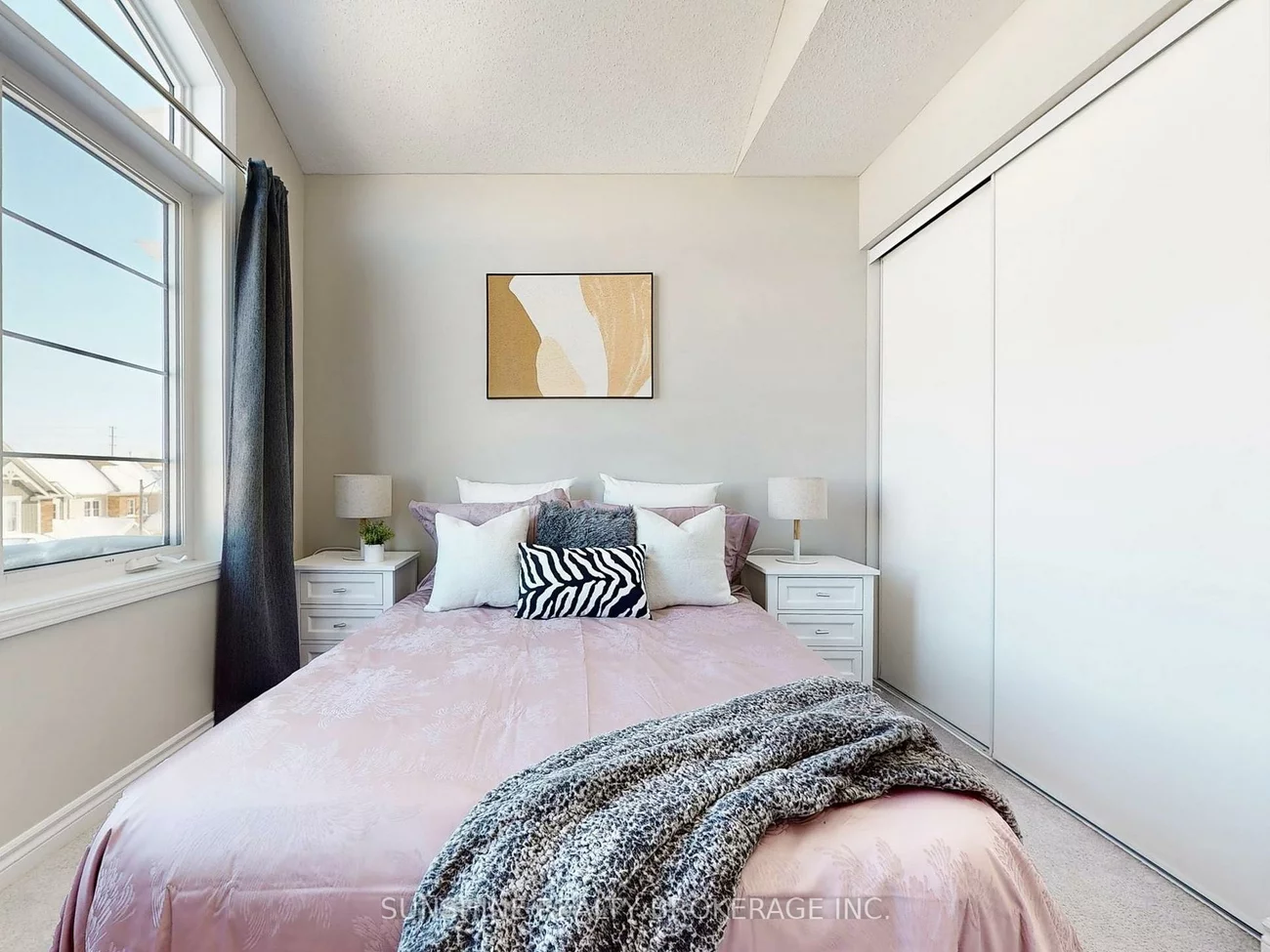 60, Stocks, Rural Aurora, Aurora