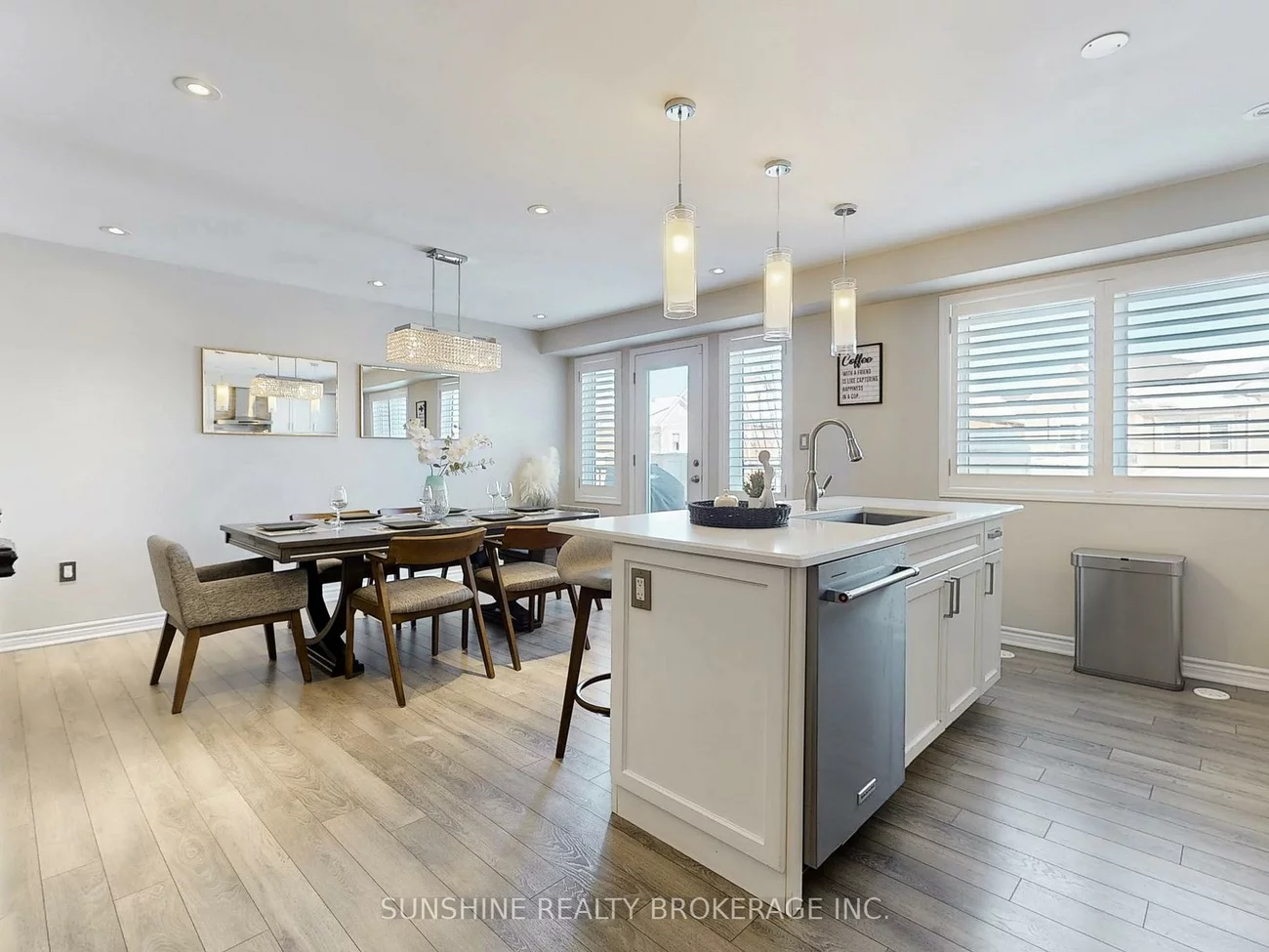 60, Stocks, Rural Aurora, Aurora