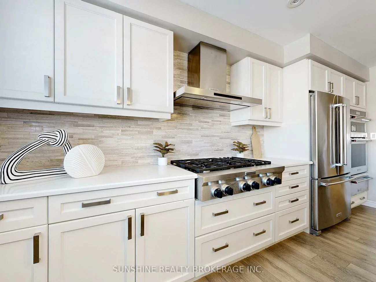 60, Stocks, Rural Aurora, Aurora