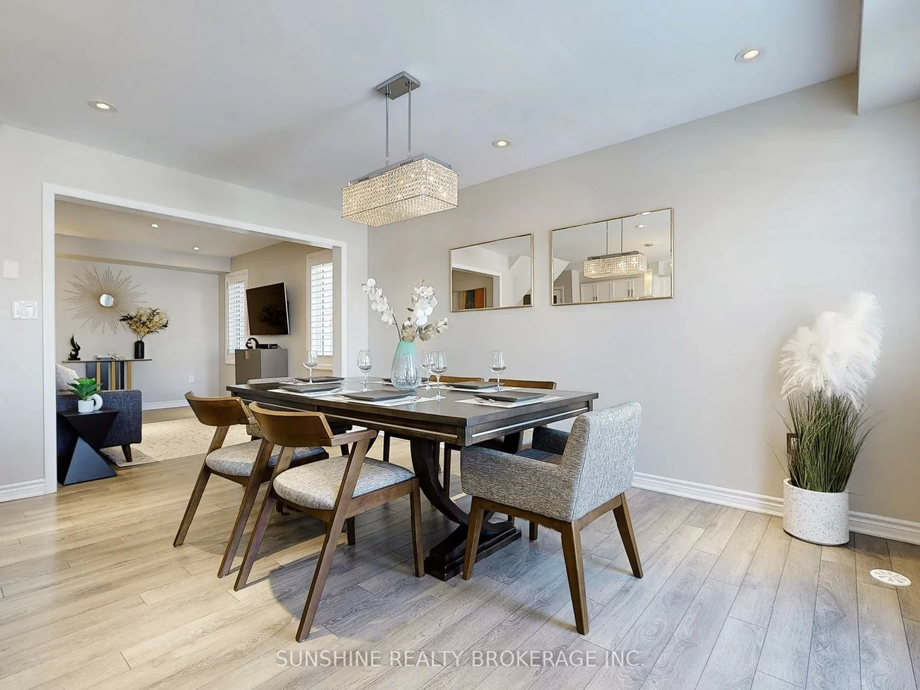 60, Stocks, Rural Aurora, Aurora