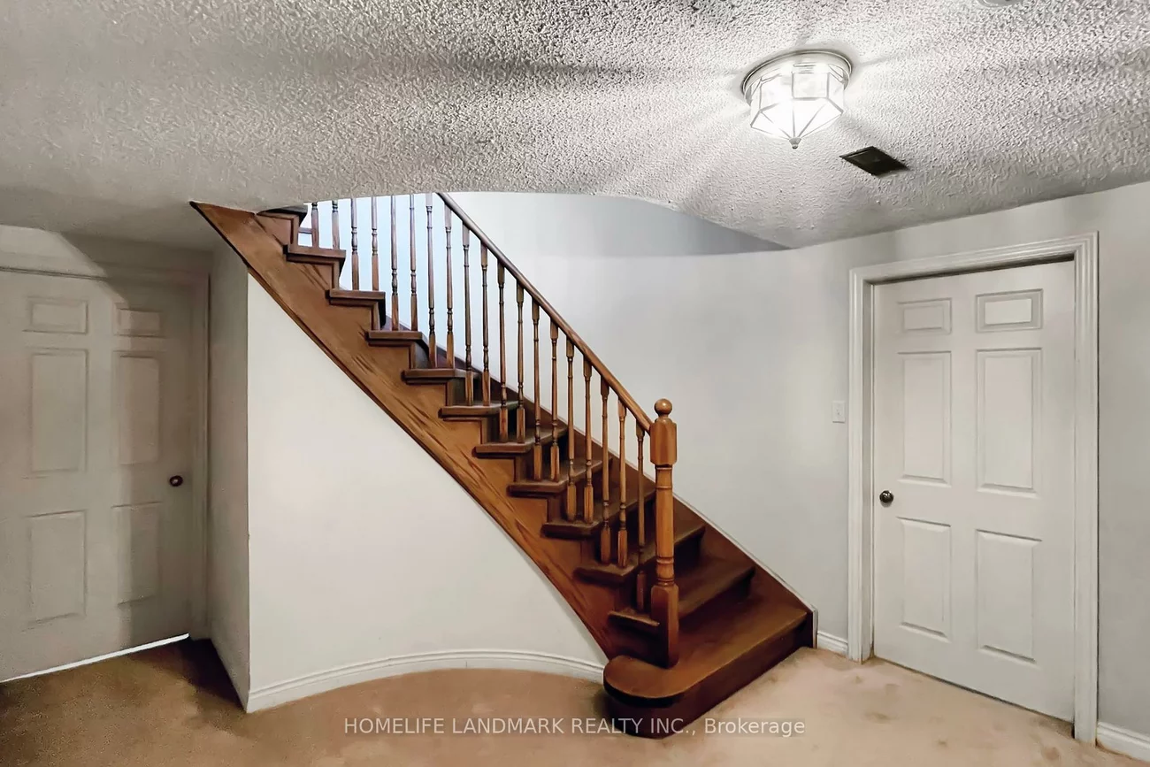 16, Willis, Aurora Highlands, Aurora