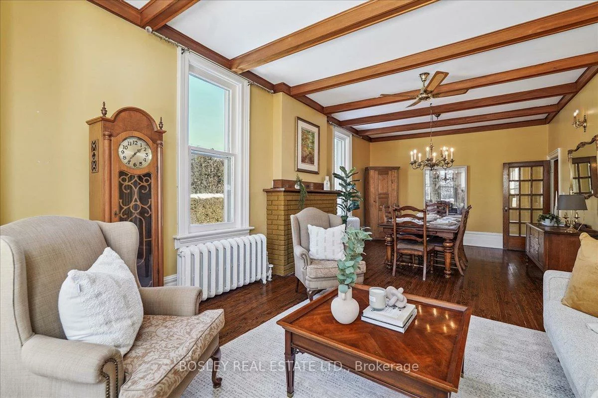 42, Royal, Aurora Village, Aurora