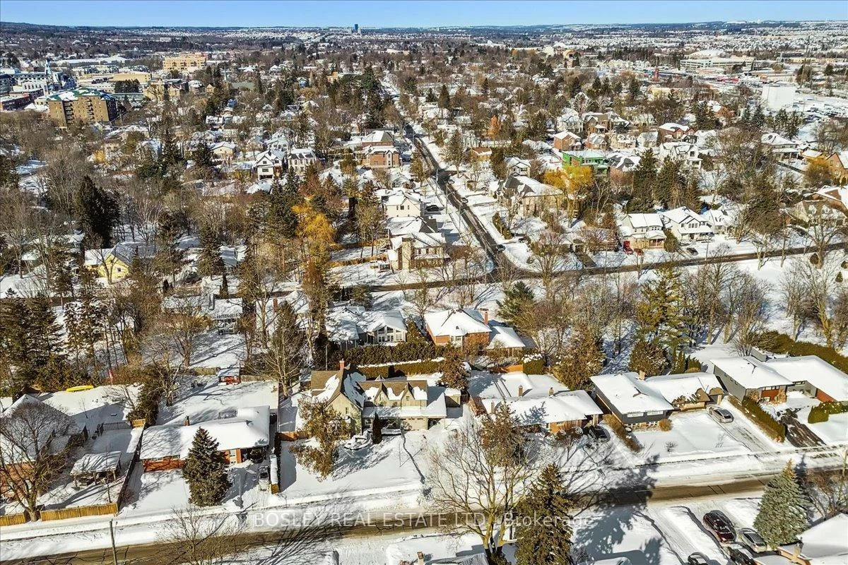 42, Royal, Aurora Village, Aurora