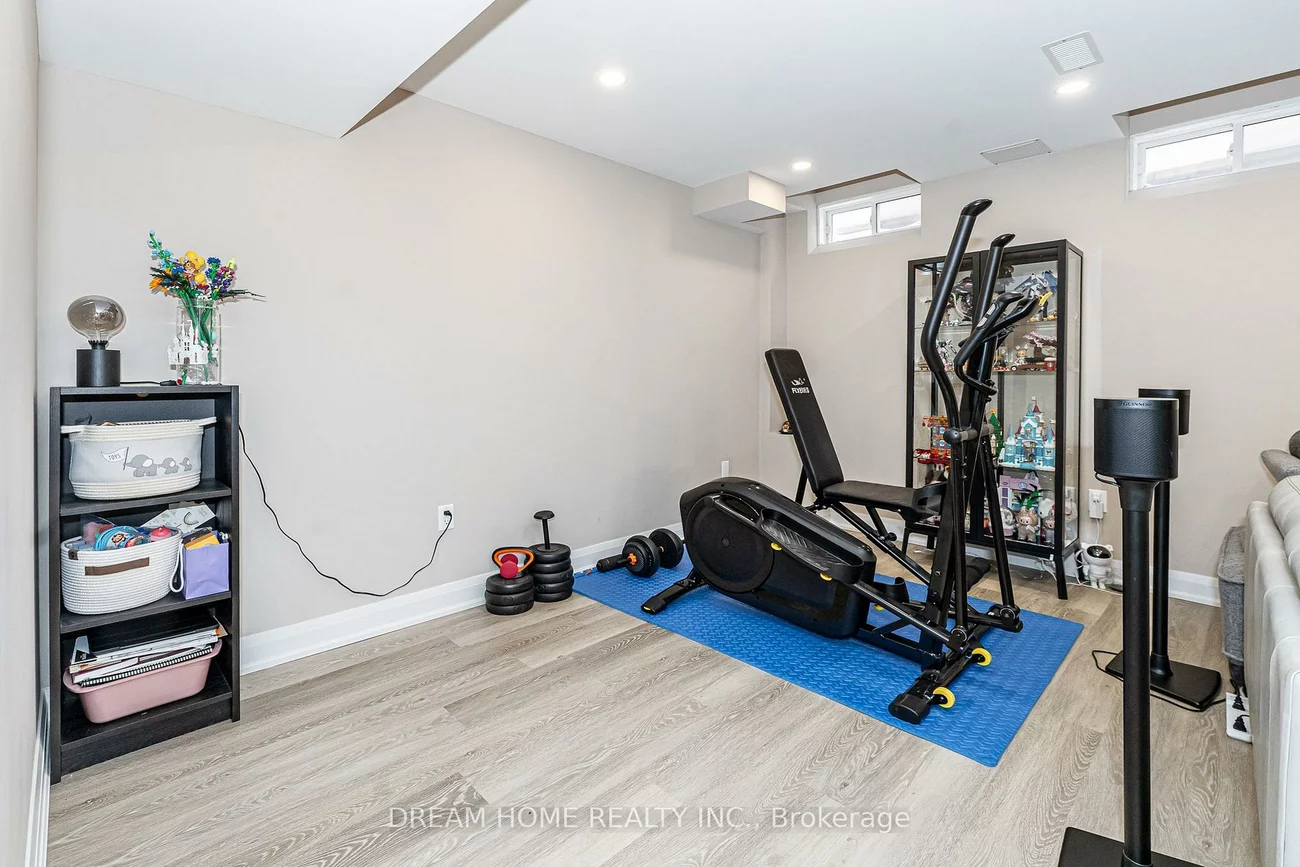 11, Homer, Rural Aurora, Aurora