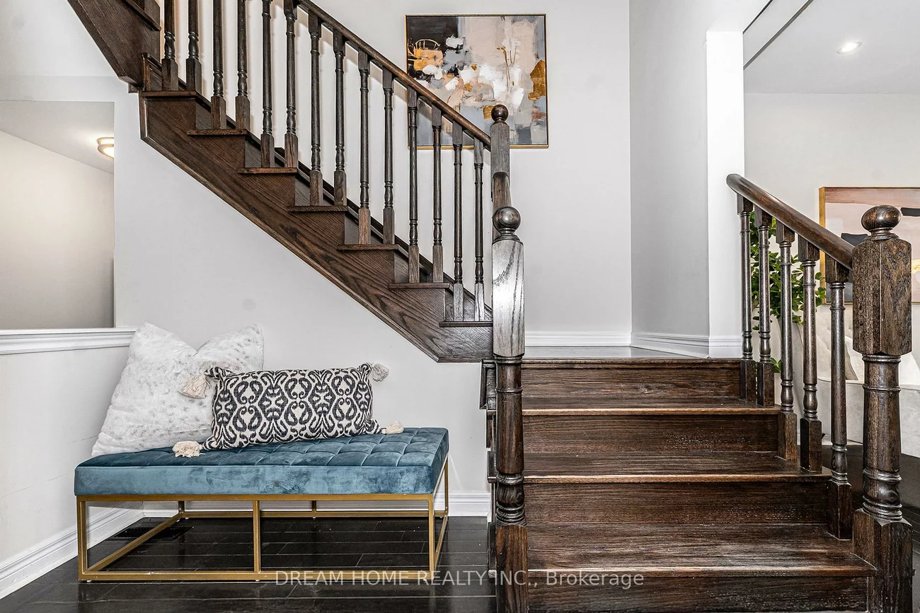 11, Homer, Rural Aurora, Aurora