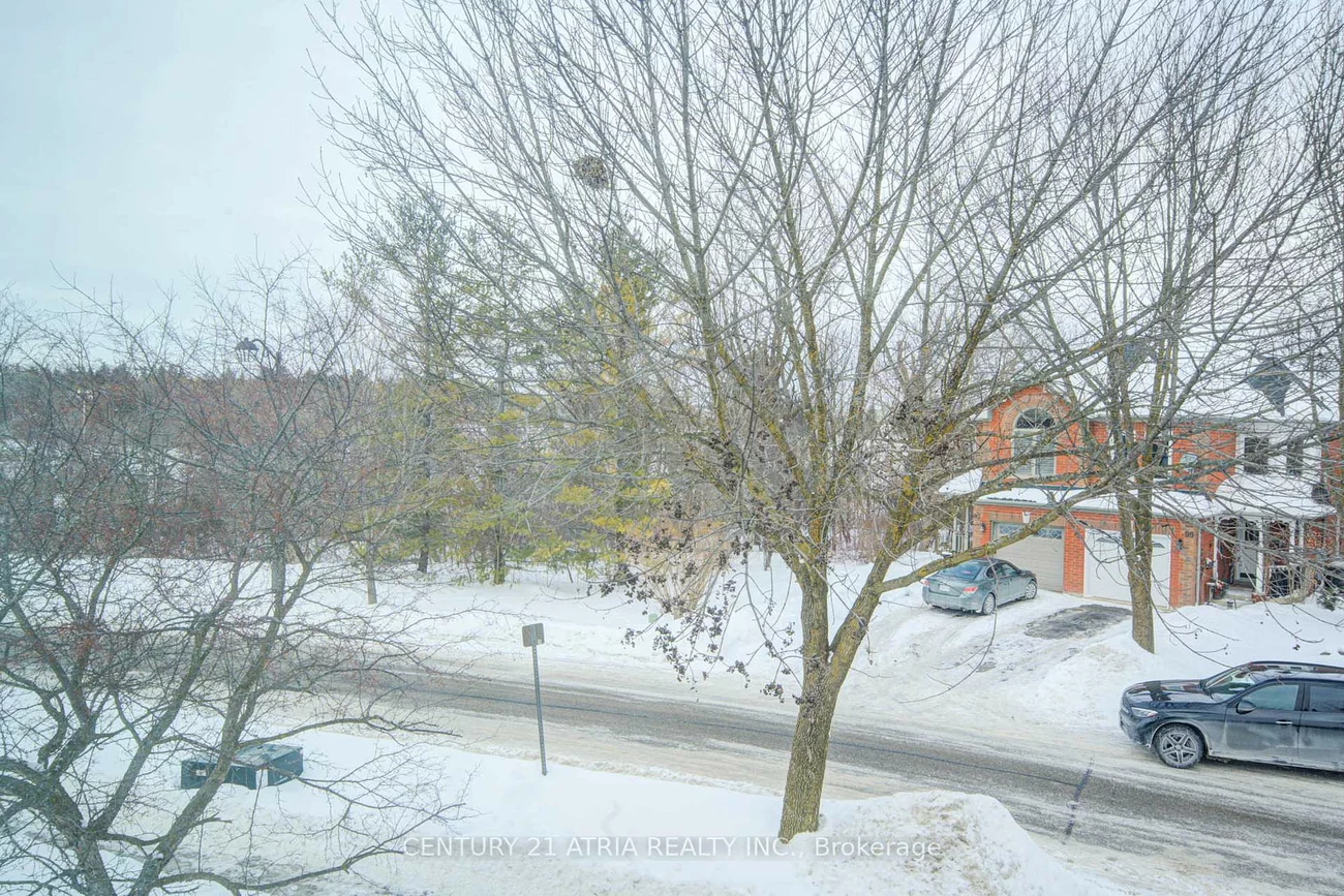 102, Woodroof, Bayview Wellington, Aurora