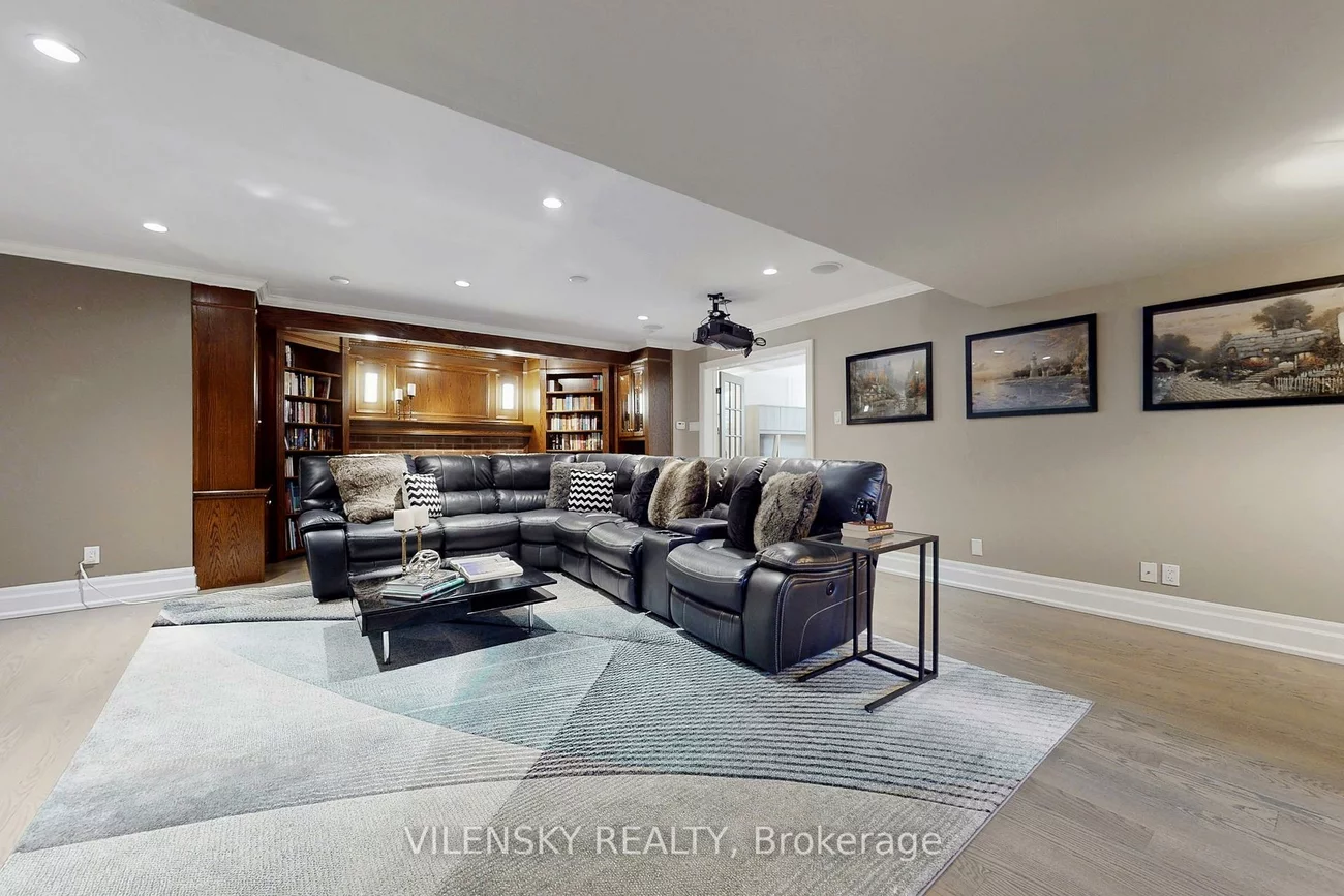 32, Whitfield, Aurora Highlands, Aurora