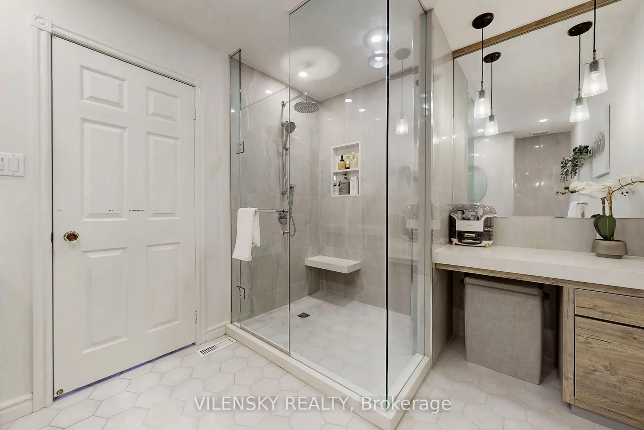 32, Whitfield, Aurora Highlands, Aurora