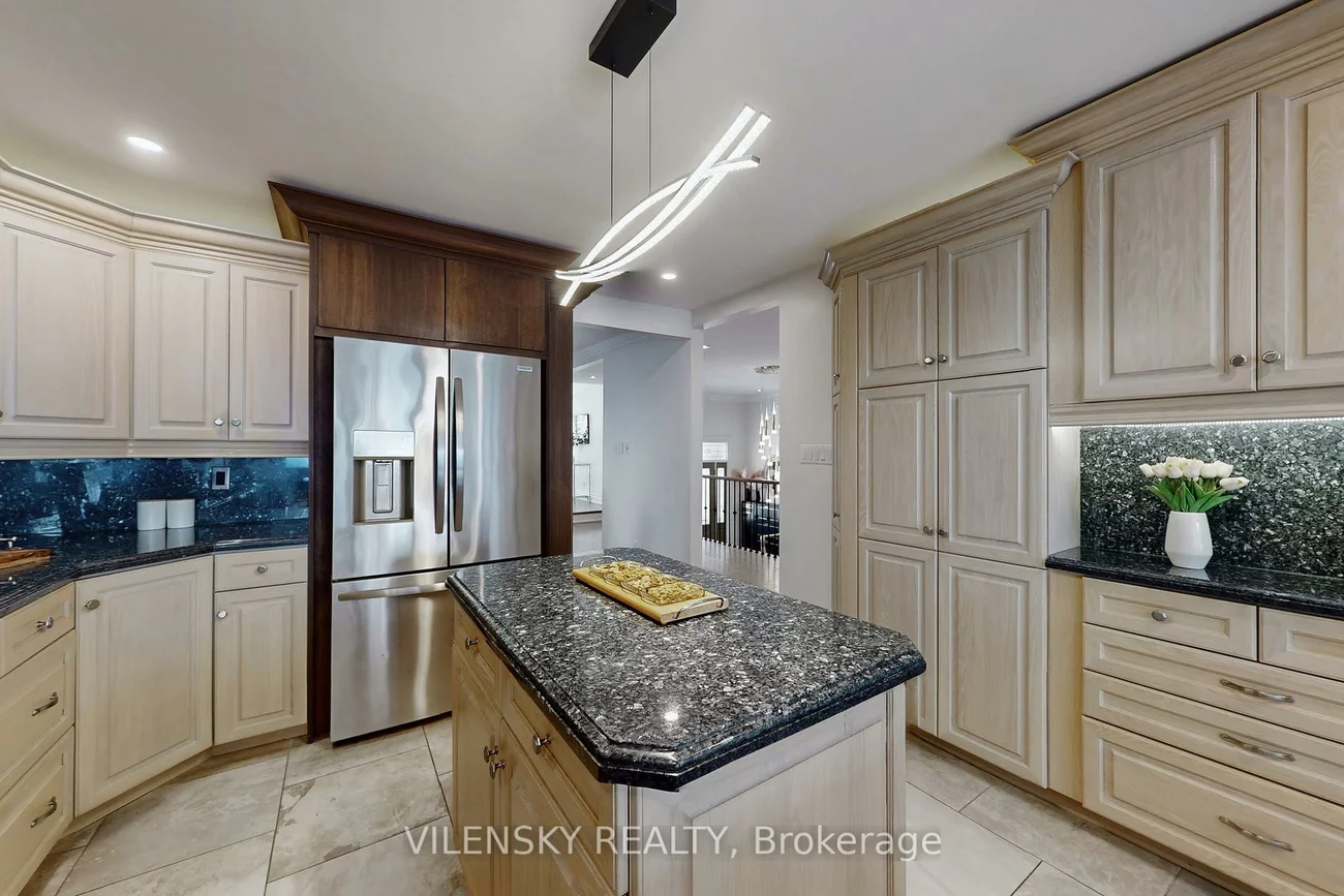 32, Whitfield, Aurora Highlands, Aurora