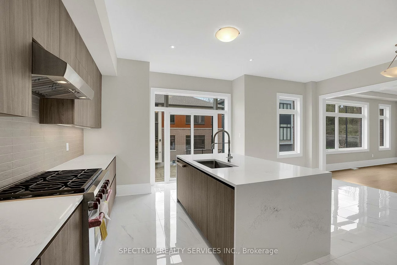 7, Kingwood (LOT 9), Aurora Estates, Aurora