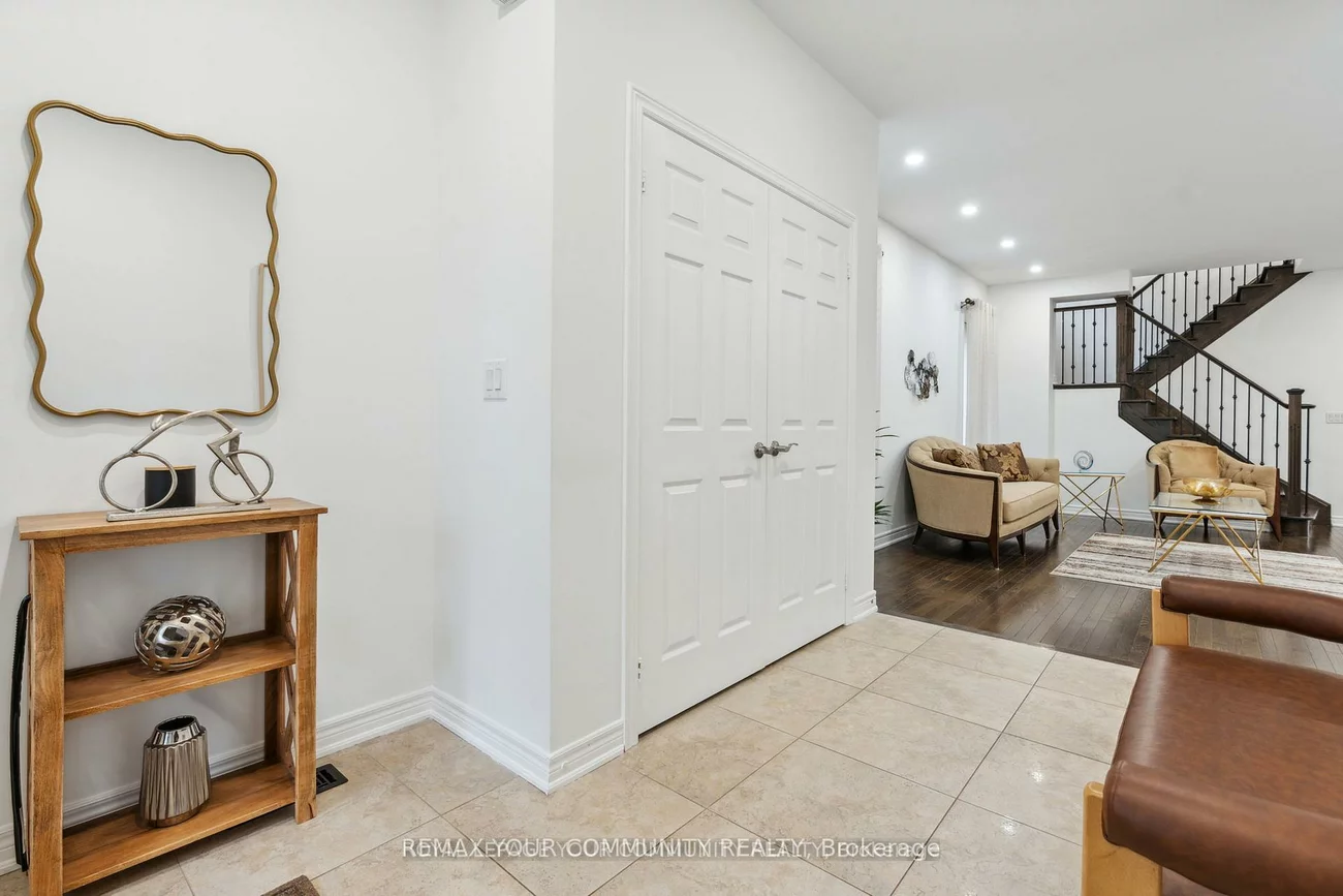 26, Ivy Jay, Bayview Northeast, Aurora