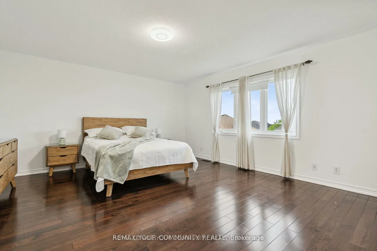 26, Ivy Jay, Bayview Northeast, Aurora